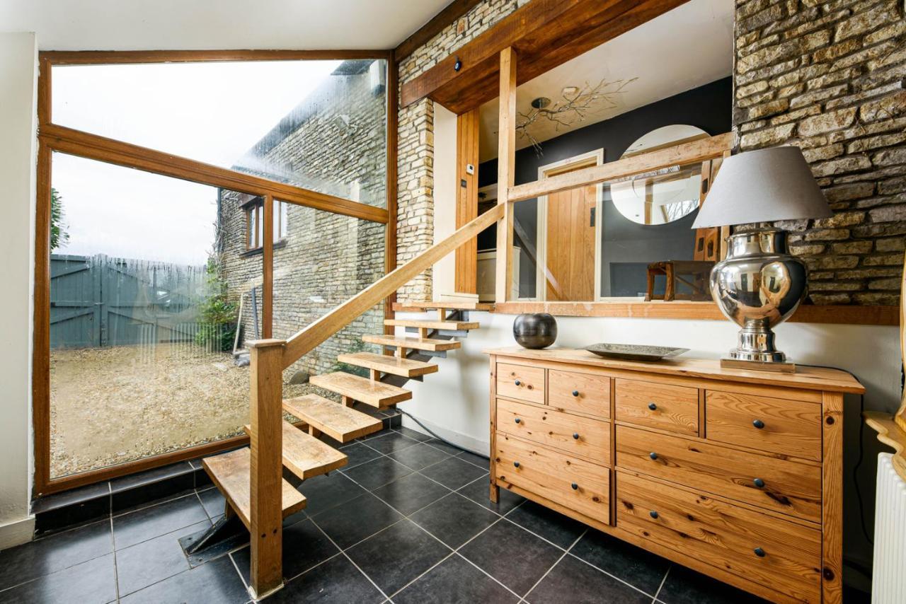 The West Barn Near Bath, Sleeps 24 And 2 Hot Tubs Villa Bristol Luaran gambar